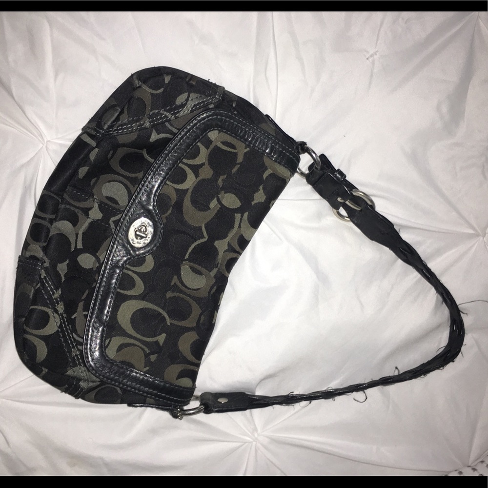 Vintage signature black coach clutch